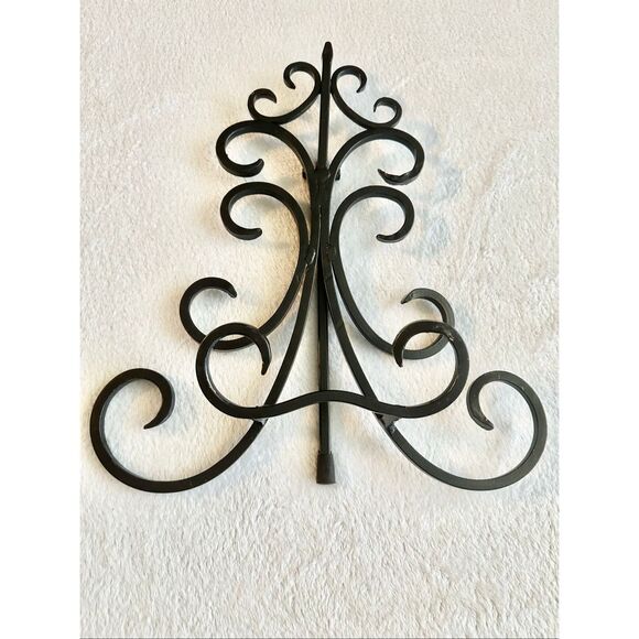 Rod iron cookbook or a picture frame holder - Picture 1 of 4